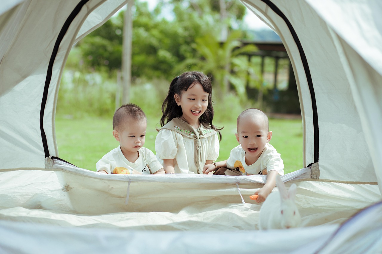 People enjoying drinks at an outdoor patio brewery